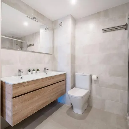 Stunning Gem With And Sea Views Apartamento *